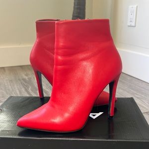 Red ankle boot high heel